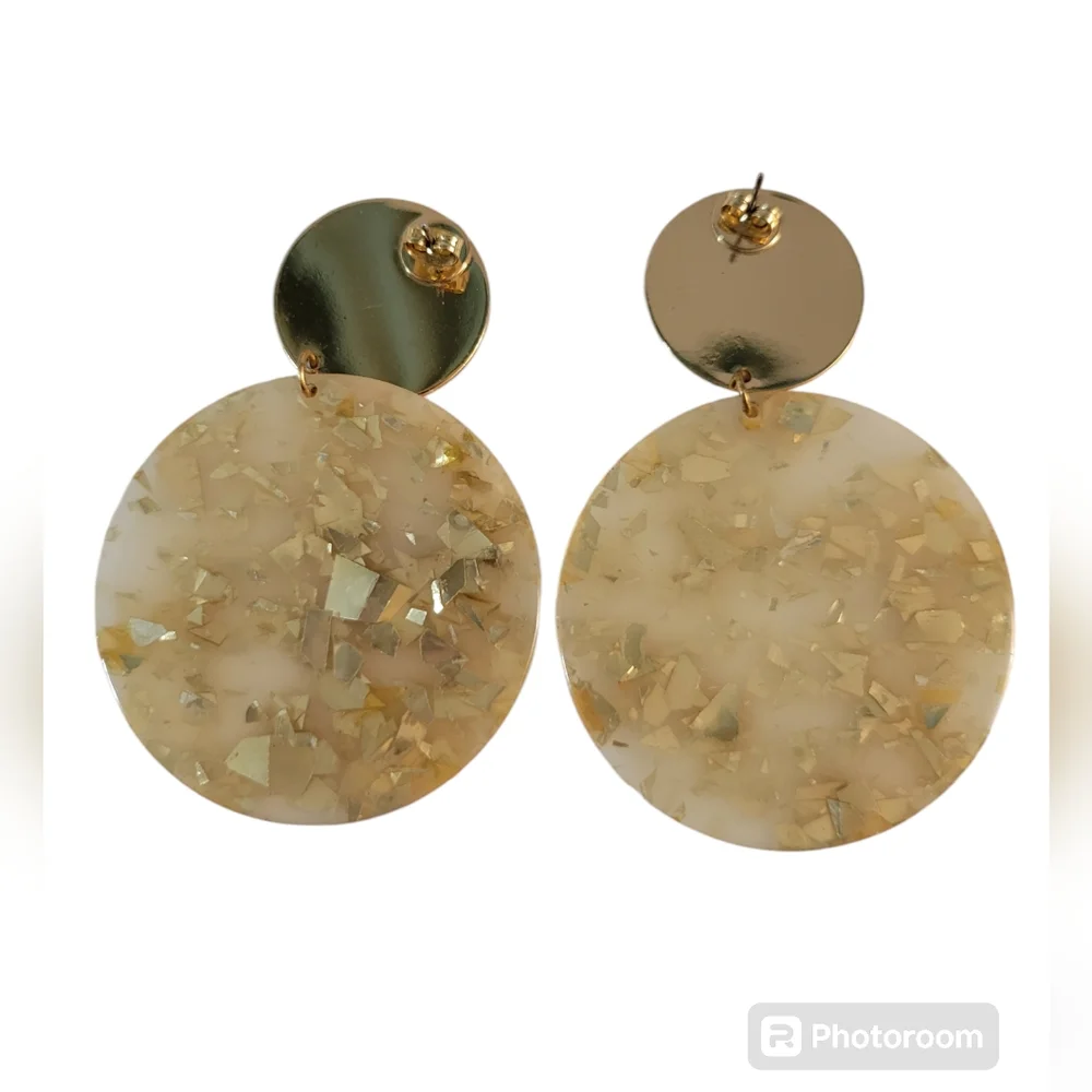 Acrylic Gold Fleck Circle Drop Earrings